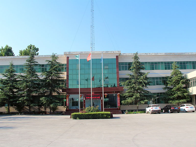 公司響應(yīng)國家環(huán)保要求，對(duì)企業(yè)進(jìn)行土壤檢測(cè)，各項(xiàng)檢測(cè)結(jié)果均達(dá)標(biāo)